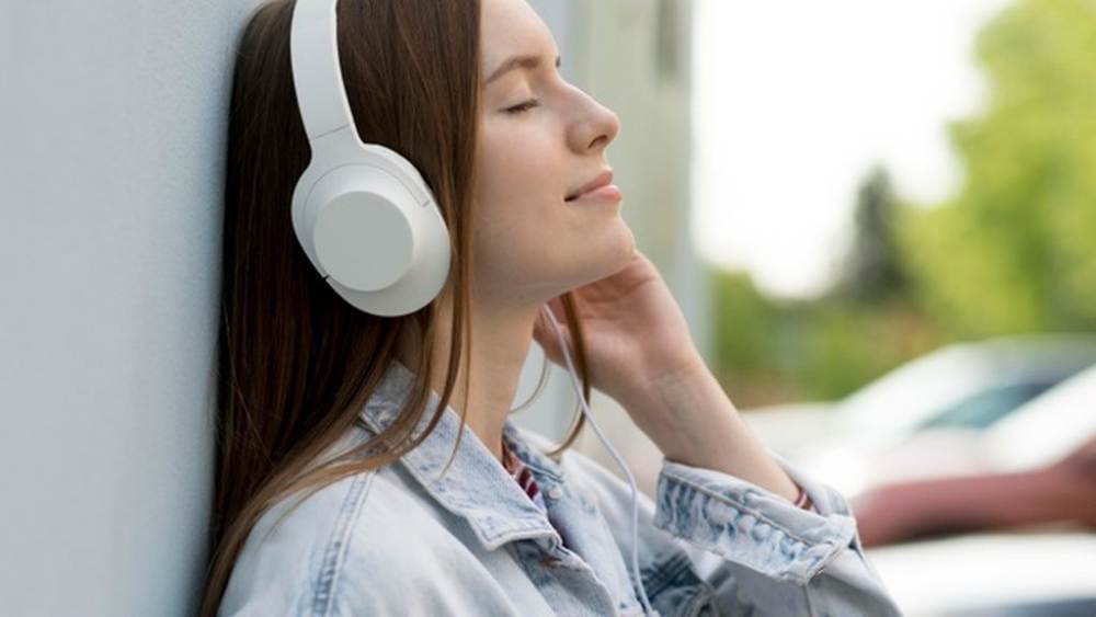 Research has found that when a subject listens to music that gives them the chills, it triggers a release of dopamine to the brain.