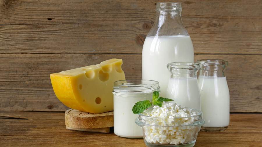 Milk and low-fat dairy products